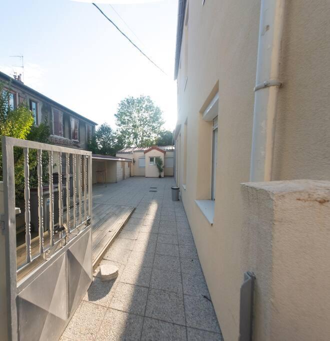 Apartamento *Douceur Des Tropiques*Parisis Argenteuil Exterior foto